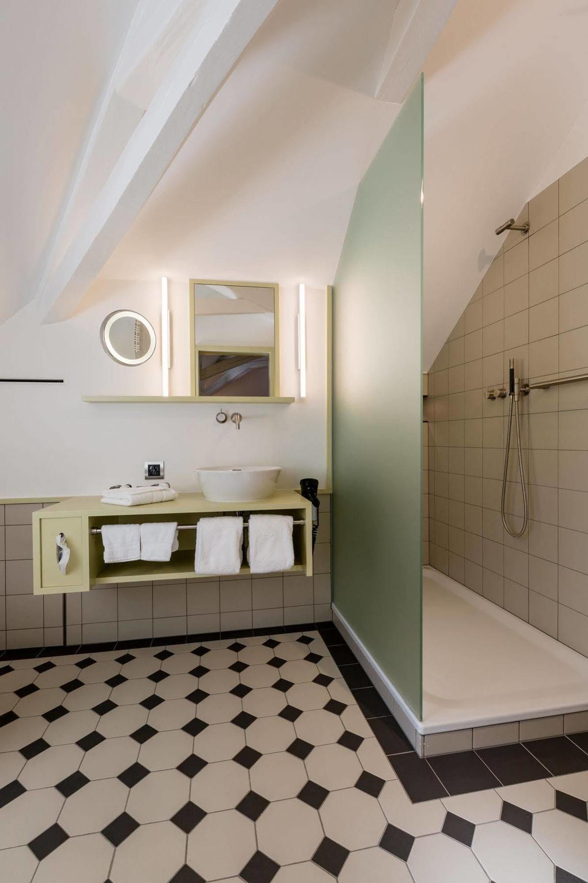 Hotel Krone 4*